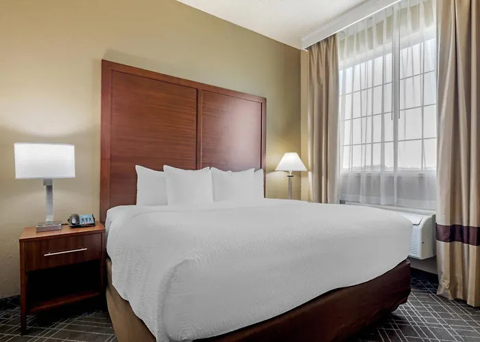 Comfort Suites Waco North - Near University Area