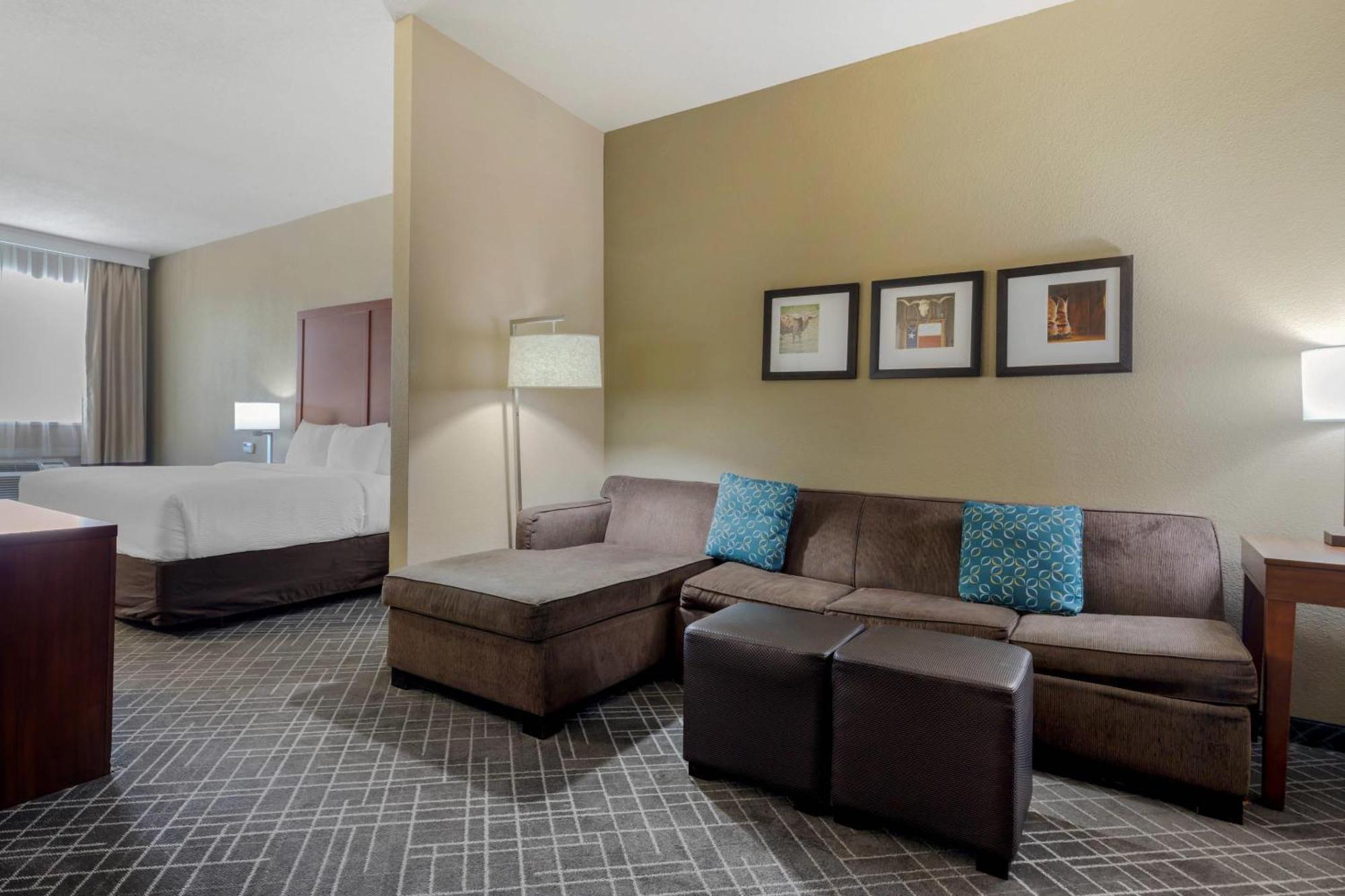 Comfort North - Near Area Hotel Waco
